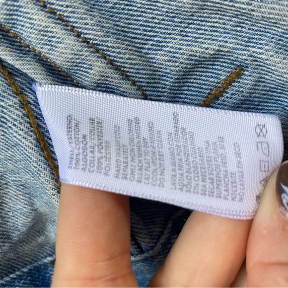 Rebecca Minkoff Denim Studded Detail Sherpa Collar Jean Jacket Size M - Picture 8 of 10